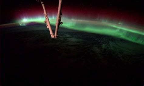 Unbelievable Astronaut Captures Incredible Images Of Aurora