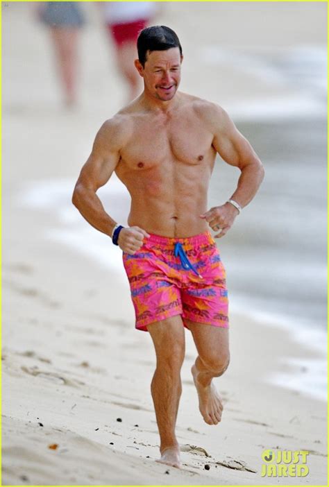 Shirtless Pictures Of Mark Wahlberg Pics Sexiz Pix