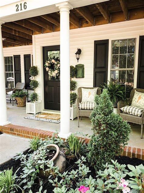 Spring Porch Decorating Tips In 2020 Country Front Porches Rustic