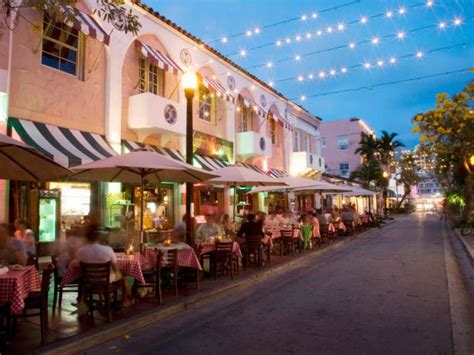 Below are some of the best cuban restaurants in south beach miami on the streets of ocean drive, lincoln road and others. Miami's Must Try Cuban Restaurants : Best Cuban Food in ...
