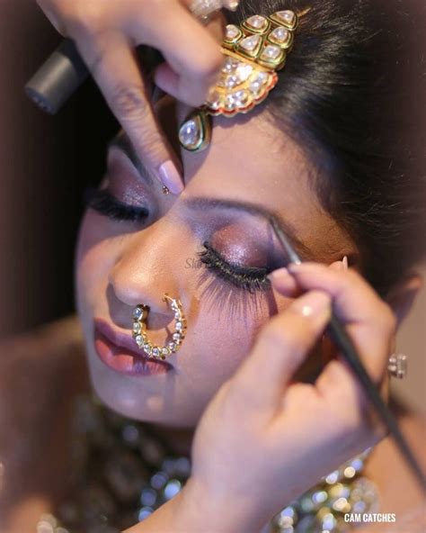 29 Latest Pakistani Bridal Nose Ring With Images 2019 Buy Lehenga