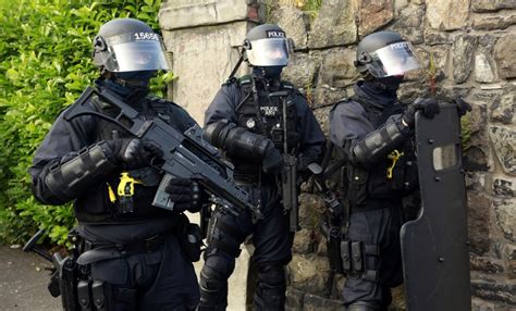 Gallery Northern Ireland Police Condemn Belfast Riots Metro Uk