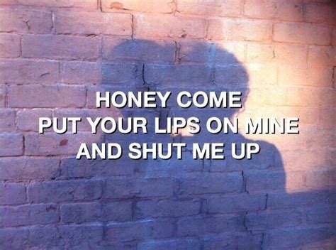 👅👄 Put Your Lips On Mine Sweet Words Words Lyrics
