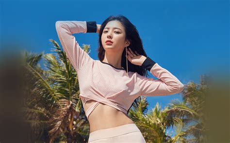Hn00 Asian Kpop Girl Summer Tree Beach Wallpaper