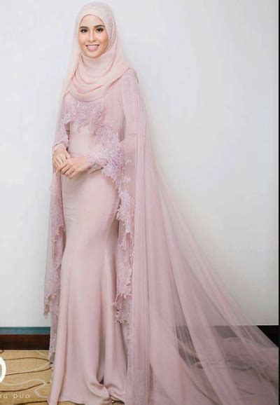 Get your instant free coupon now. 10 Contoh Gaun Pengantin Muslimah Simple Tapi Elegan ...