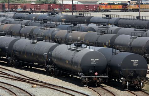 Big Oil Lobbying Against Safer Crude By Rail Standards Oil Change