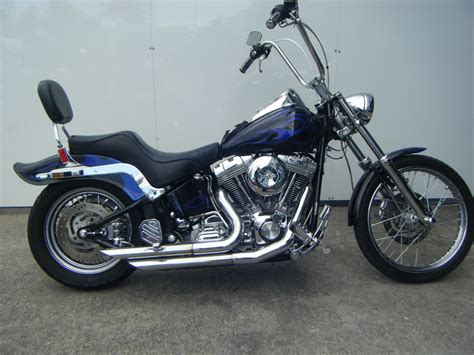 Review Of Harley Davidson Fxst Softail Standard 2002 Pictures Live