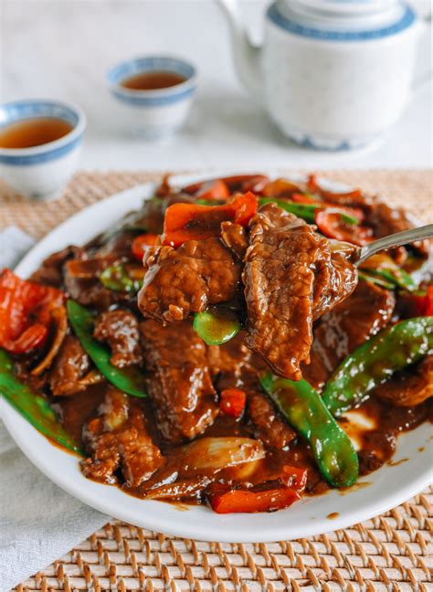 Beef With Black Bean Sauce The Woks Of Life
