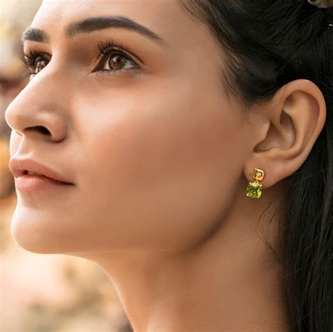 8 Types Of Earrings Every Woman Should Know Melorra