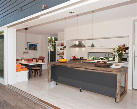 Position all appliances along the outer benches (such as in the. Island Bench Design Ideas & Remodel Pictures | Houzz