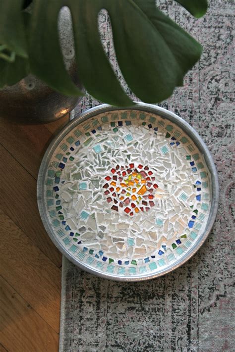Mosaik wandspiegel zum fertig kaufen. Tablett aus Scherben - Boho Mosaik Tablett DIY | Mosaik ...