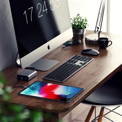 Setup - iMac | Imac desk setup, Imac setup, Imac