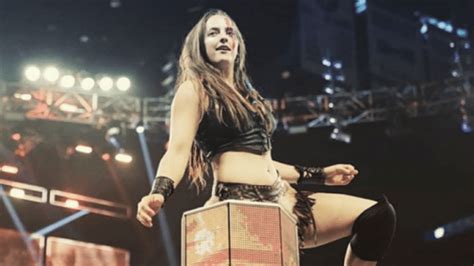 “i Will Come Back To Wrestling” Sarah Logan Opens Up On Potential Wwe Return The Sportsrush