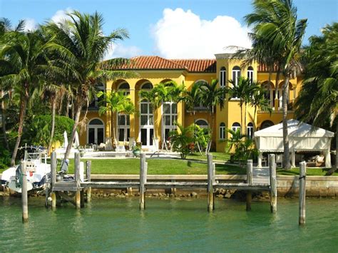Star Island Miami Beach Luxury Island Homes And Waterfront Estate Homes