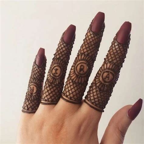 50 Easy Mehndi Design For Fingers Only Missbonic