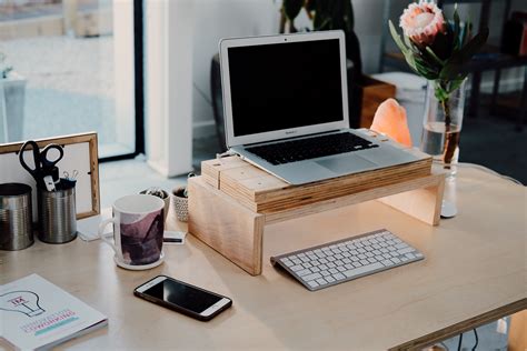 7 Tips To Organize Your Work Space And Stay Productive Arms Andmcgregor