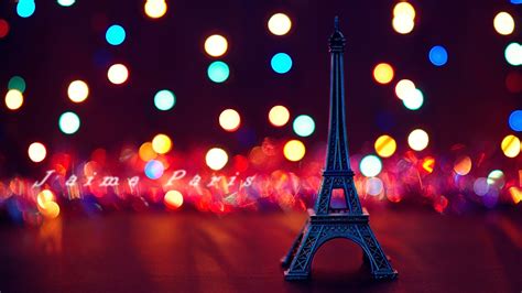 Bokeh Photography Of Eiffel Tower Paris Mini Figure Hd Wallpaper