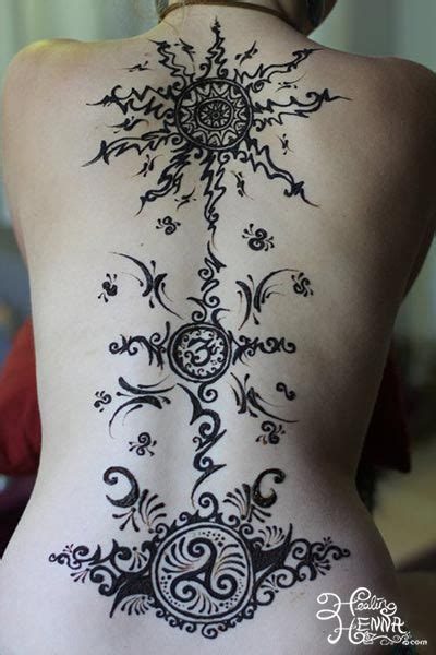 After some practice, creating your own, unique henna designs will become an enjoyable hobby and form of expression to share with the people who are receiving the tattoo. Pin on Arts