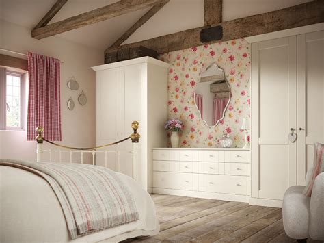 Shopping for bedroom furniture doesn't have to be complicated. Fitted Bedroom Furniture Kendal & Cumbria | Made-to-Measure