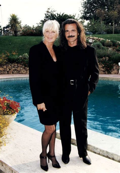 Chatter Busy Is Yanni Married To Linda Evans Linda Evans Female