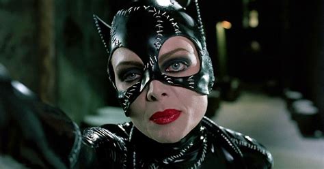 batman returns pourquoi michelle pfeiffer était la meilleure catwoman