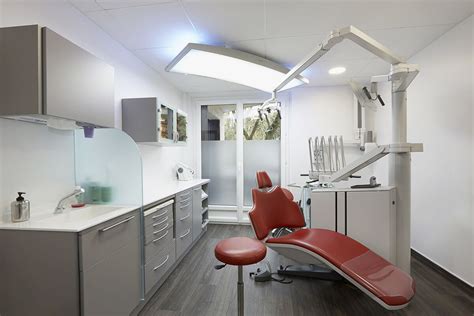 Cabinet dentaire transformé à VEIGY FONCENEX Dentaire Cabinet dentaire Design de cabinet