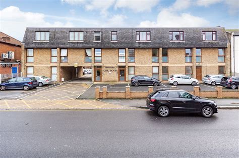 2 Bedroom Apartment For Sale In York House 50 Western Road Romford