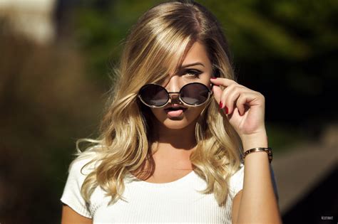 Wallpaper Face Model Blonde Depth Of Field Long Hair Women With Glasses Sunglasses Red