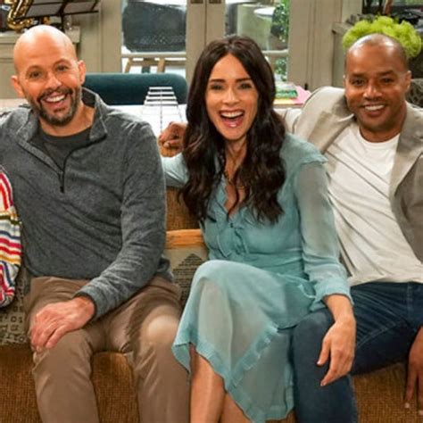 Extended Family Trailer Stellt Neue Comedy Mit Two And A Half Men Star Jon Cryer Vor Nbc