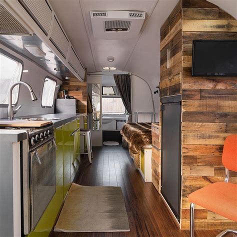 See Inside A 1976 Airstream Makeover Trailer Airstream Airstream