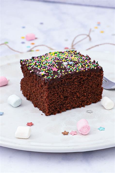 Chokoladekage Svampet Og Snaske Chokoladekage Med Glasur Opskrift