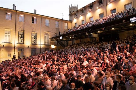Così Fan Tutte At The Aix En Provence Festival Théâtre De L