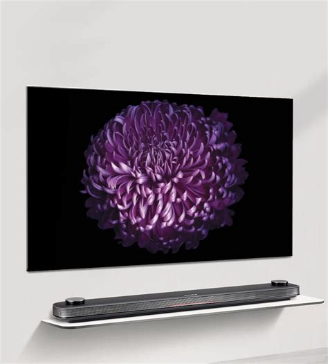 At 2.57mm thick w7 isn't quite as thin as your average sheet, but lg's. LG SIGNATURE WALLPAPER OLED TV 65'' | OLED65W7T | LG Australia