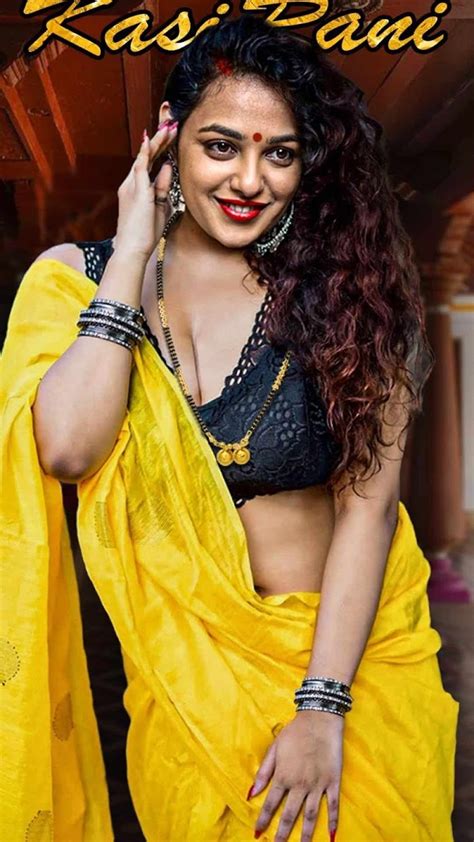 Nithya Menon Sexy Saree Photos Hottest Saree Wear Pictures That