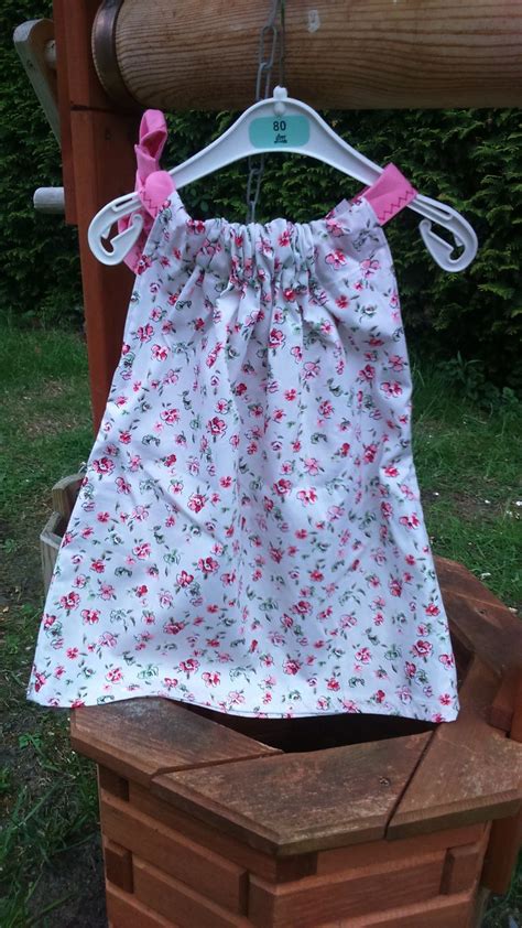 Ausdrucken schnittmuster kleid mädchen kostenlos. Kostenloses Schnittmuster Lüftchen & Liebchen von jojolino ...