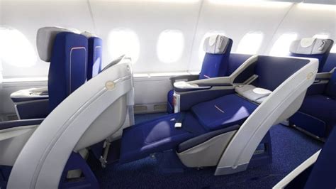 Compare Business Class Planetalking
