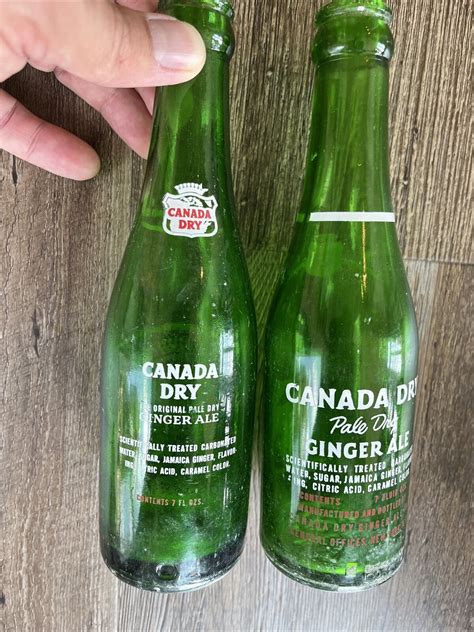 Lot Of 2 Vintage Canada Dry The Champaqne Of Pale Ginger Ale Bottle 7 Oz Ebay