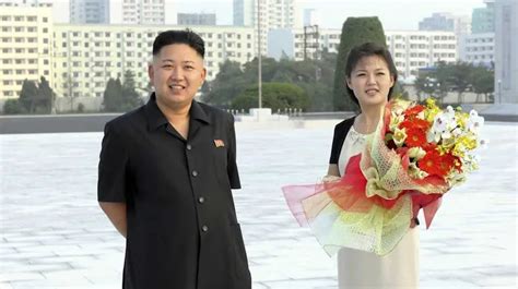Qué Se Sabe De Ri Sol Ju La Misteriosa Primera Dama De Corea Del Norte Tn