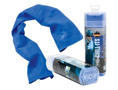 Ergodyne Chill Its® 6602 Evaporative Cooling Towel Blue Cold Packs