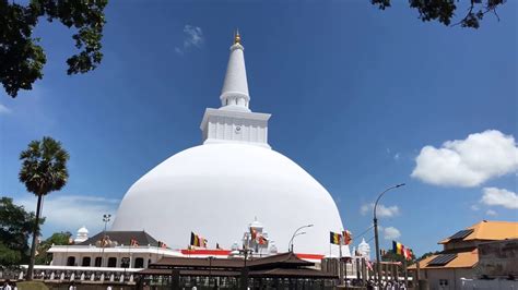 Ruwanweli Maha Seya Anuradhapura Sri Lanka Tourtowonderland 2020