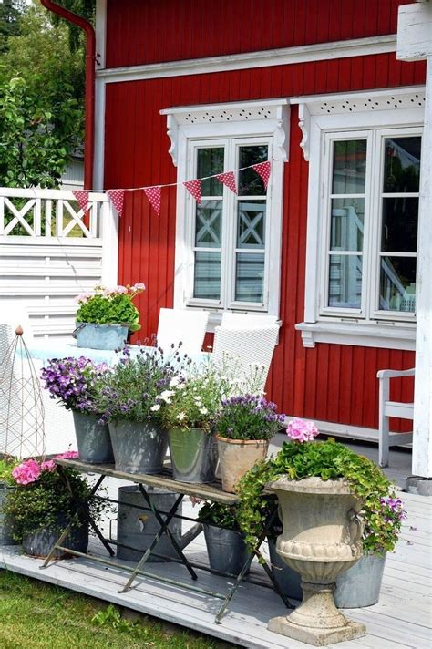 Hotel haus wilkens is located at germany, kerpen, zum breitmaar 1 1. Idee von Nurschoenes Wilkens auf Garten | Schwedenhaus ...