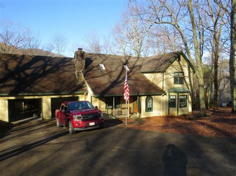 The data relating to real estate for sale on this web site comes in part from the broker reciprocity program of gamls. Mountain Retreat Bent Tree Jasper GA starts on 1/14/2021