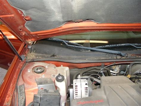 Once the glove box is removed, the cabin air filter cover should be exposed. Sparky's Answers - 2004 Pontiac Grand Prix, Changing The ...