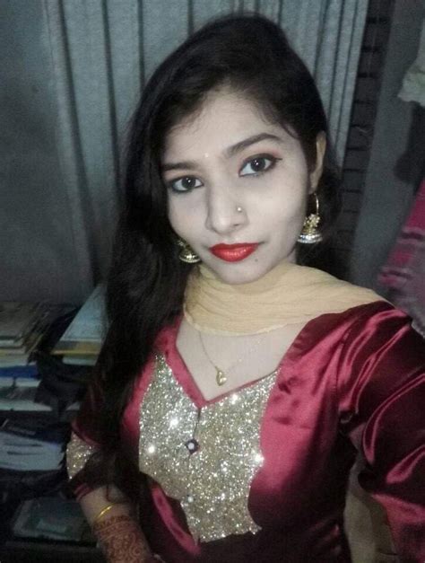 Indian Village Bhabhis Nudes Sexy Indian Photos Fapdesi