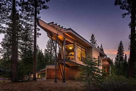 Modern Mountain Home In Truckee