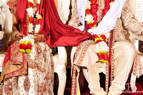 A Royal Indian Wedding At The Renaissance Hotel Trusha Anjan