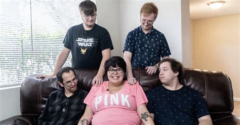 Florida Woman In A Polyamorous Relationship With Men Is Now Pregnant