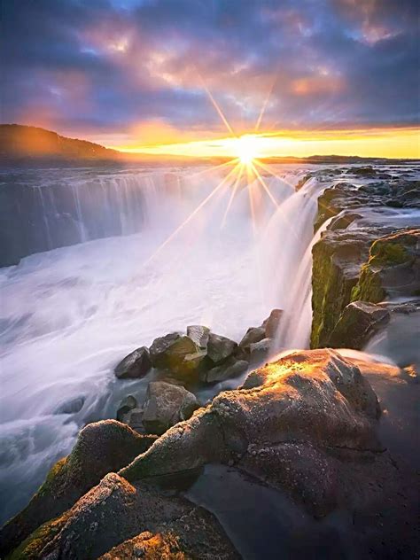 Waterfalls Under The Sunset Beautiful Waterfalls Scenery Pictures