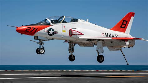 Two Us Navy T 45 Goshawk Jet Trainers Collide In Mid Air Over Texas