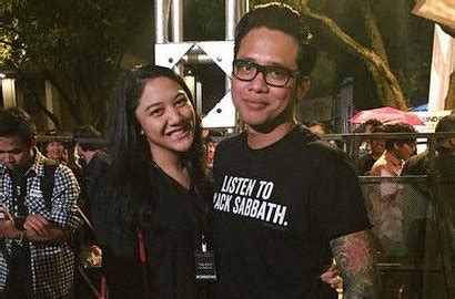 Putus dengan gofar hilman, putri tanjung kembali menjalin hubungan asmara dengan ojido stevanus. Gofar Hilman 'Midnight' Akui Pacari Putri Mantan Menteri ...